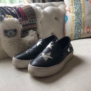 Steve Madden Giggy Sneaker